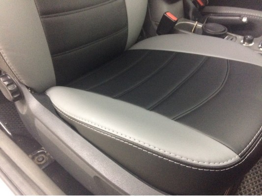 Авточехлы на Ford Focus 2 Coupe Авточехлы на Ford Focus 2 Coupe