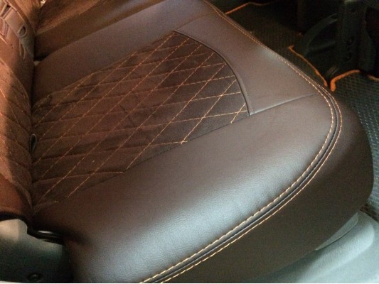 Авточехлы на Honda CR-V Авточехлы на Honda CR-V